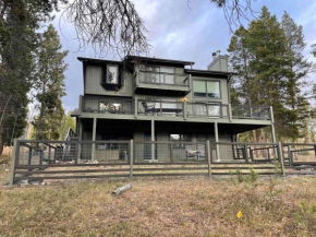 The Silver Lining Lodge near Devil’s Thumb, Fraser